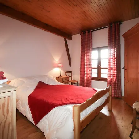Holiday home Pyrenees Stone Mountain House